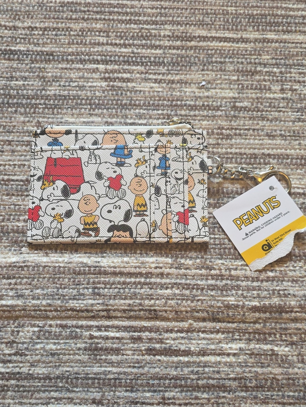 Peanuts White Snoopy Character Cardholder Keychain Nwt